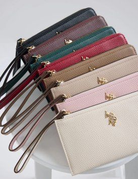 Шоколадний гаманець U.S. POLO ASSN. ZIP WRISTLET 0720 фото