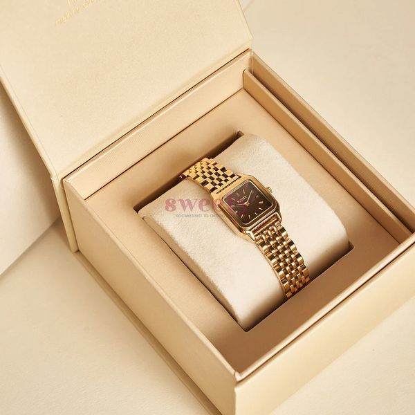 Годинник BURKER Macy Petite Gold Brown 0405 фото